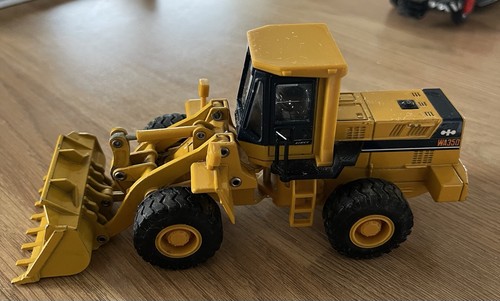 Shinsei komatsu wa350 - shinsei, loading