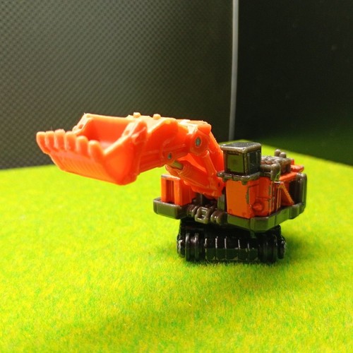Tomica hitachi construction - hitachi,