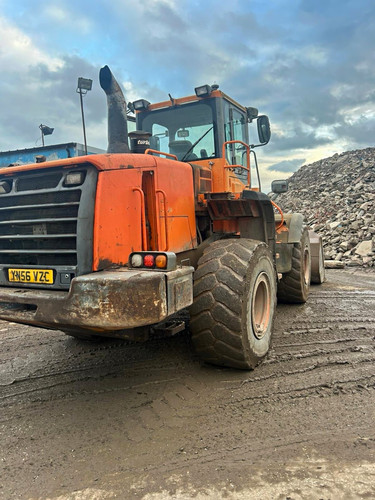 Doosan 300 wheel loader - doosan,