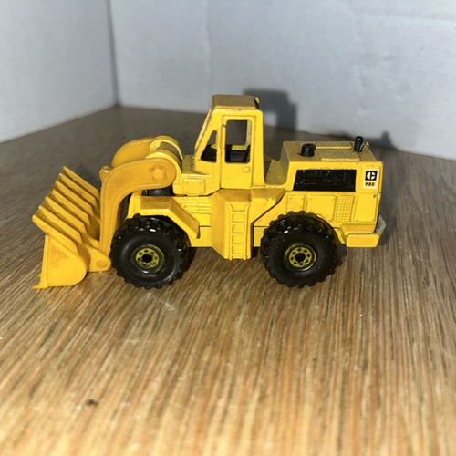 Hotwheels 988 caterpillar - 988,