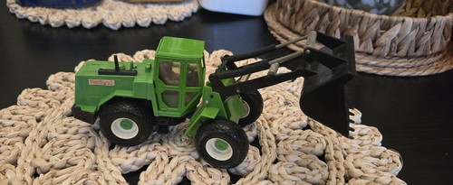 Britains 1987 redland wheeled - britains,